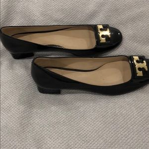Tory Burch Black Patent shoes